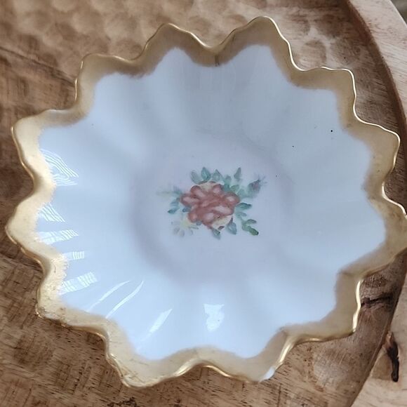Floral china Trinket Dishes with gold edges Coquette - Picture 6 of 7